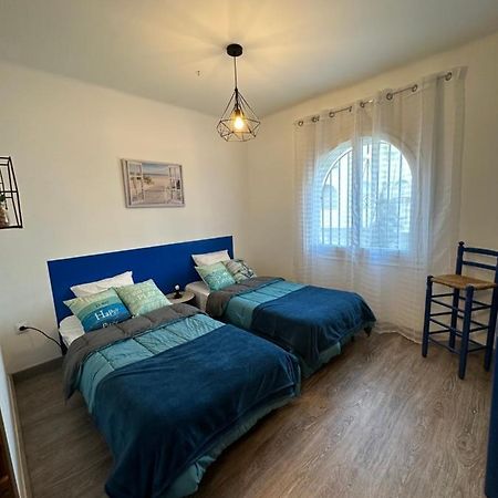 Maison De Vacances Avec Amarre Empuriabrava Exterior foto
