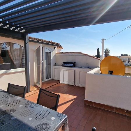 Maison De Vacances Avec Amarre Empuriabrava Exterior foto